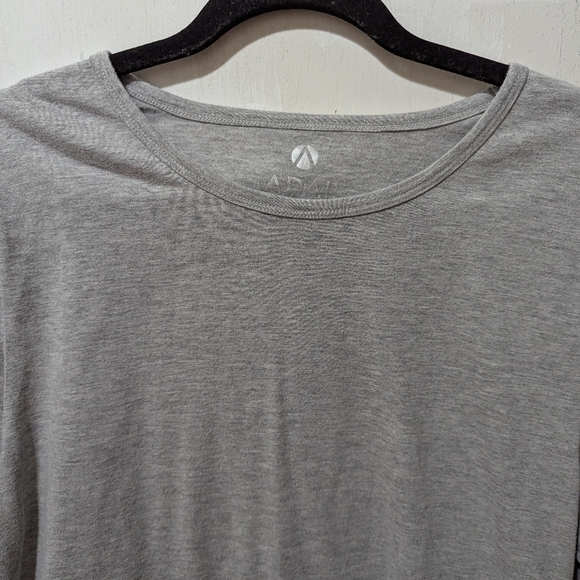 ADAR Universal XL Under Scrub Gray Long Sleeve Shirt - Picture 3 of 5